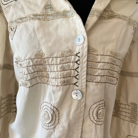 Vintage Brownstone Studio Unique Embroidered Boho Cottage Top w Oyster Buttons - Picture 3 of 13
